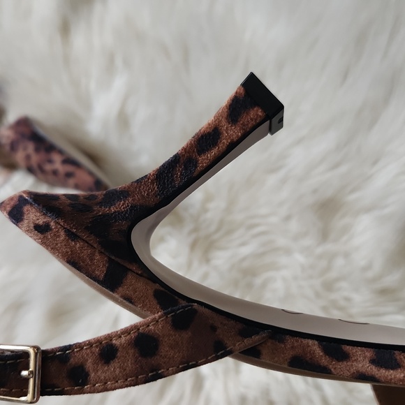 Jessica Simpson Leopard Print Slingback Heels - Picture 4 of 4